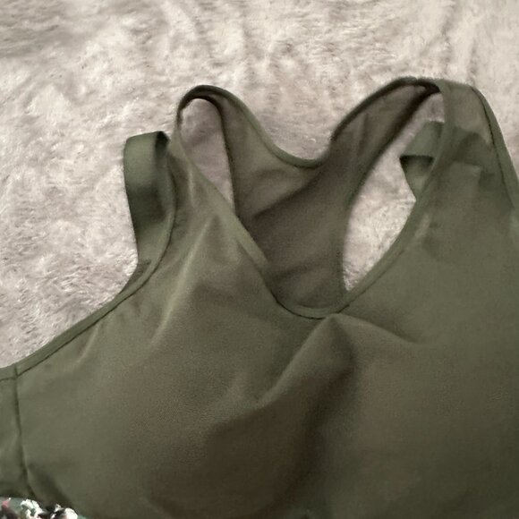 NWT Adore Me Green Sports Bra Women's size 42C 42 C - Picture 3 of 5